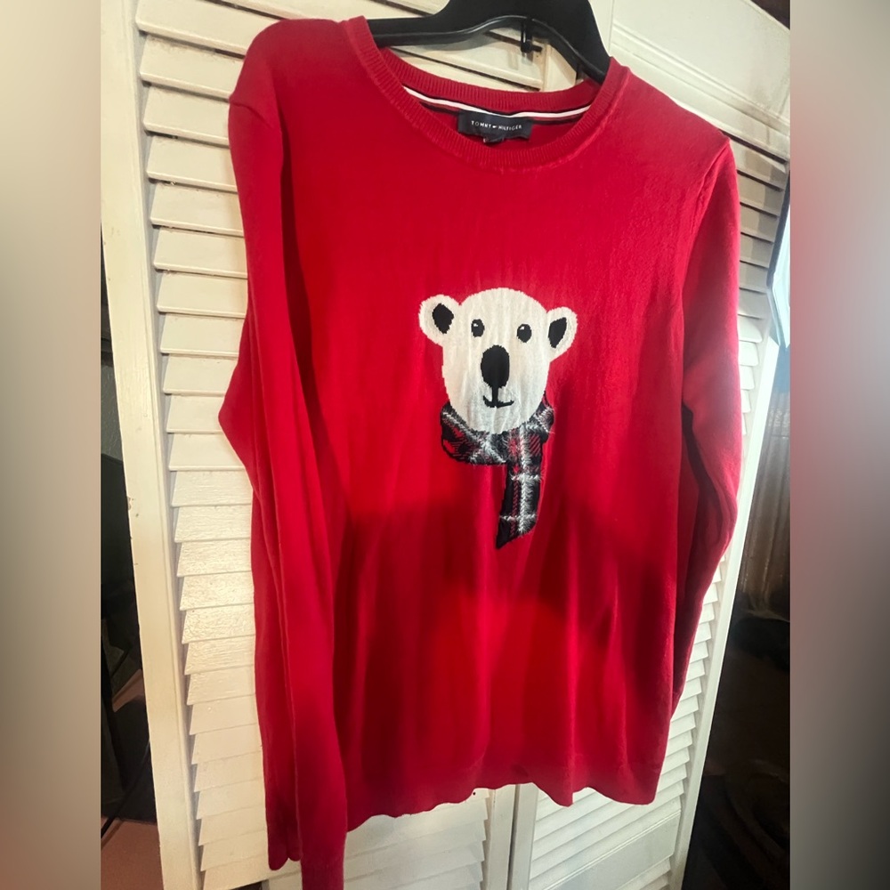 TOMMY HILFIGER Cozy Polar Bear Red Knit Sweater - Picture 6 of 12